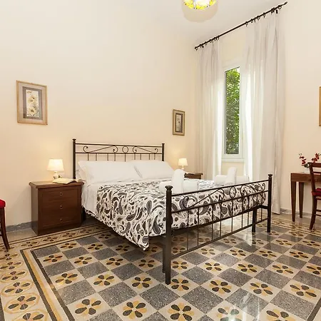 Guest house Betty Holiday Valadier Rome