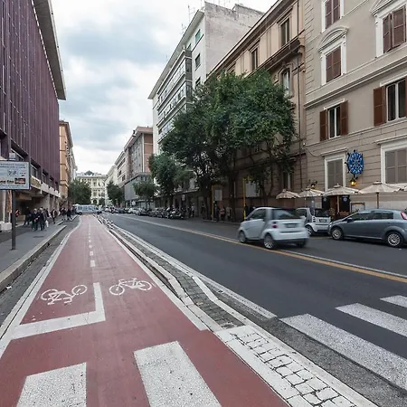 Betty Holiday Valadier Rome