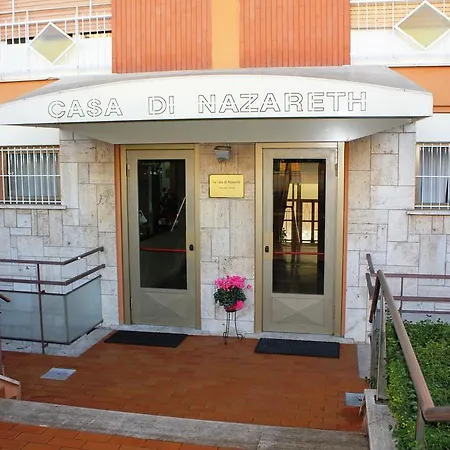 La Casa Di Nazareth Hotel 2*