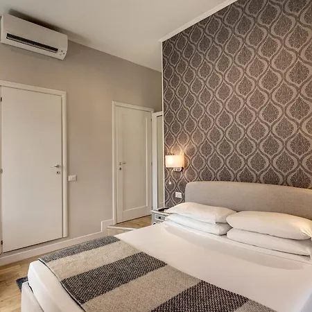 The Club Navona Guest house