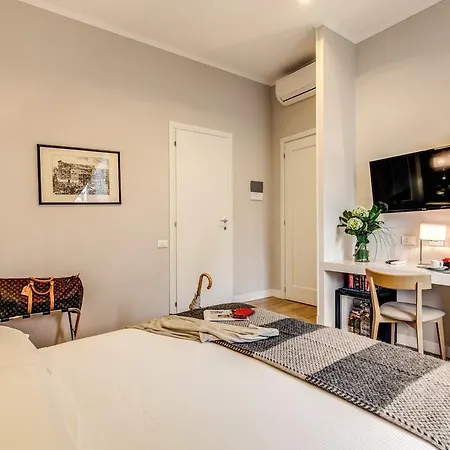 The Club Navona Guest house