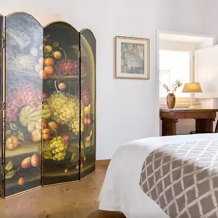 Elegant Near The Vatican And Piazza Navona Apartment