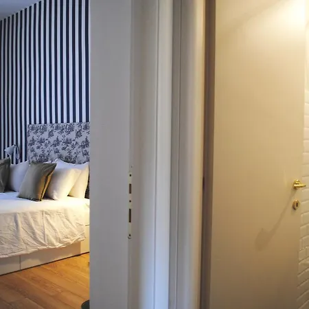 Apartment Interno 11