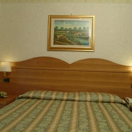 Hotel Teti 2*