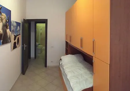 Ginevra's House Apartment *