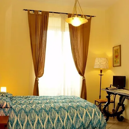Orti Di Trastevere Rome