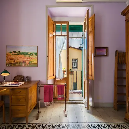 Colosseo Holiday House * Rome