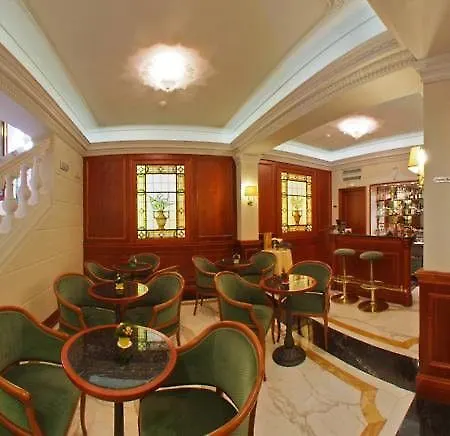 Ξενοδοχείο Barberini 4*