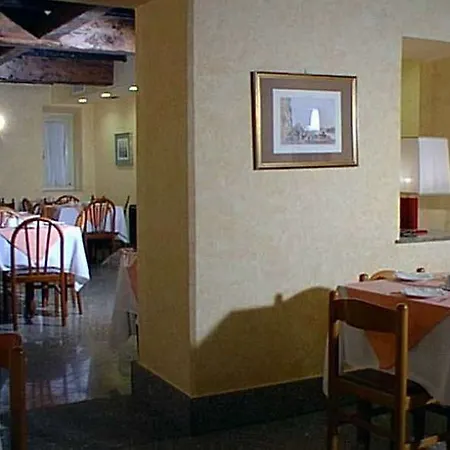 Madison Hotel