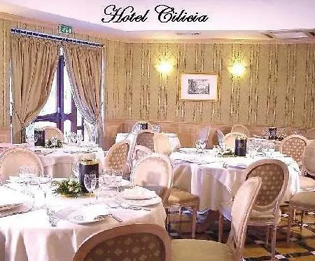 Hotel Cilicia Řím