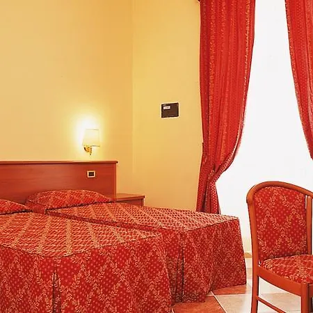 Hotel Romantica 3*