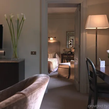 Hotel Rocco De Russie 5*