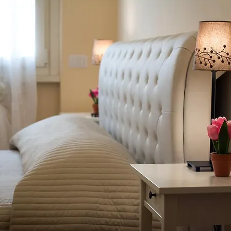 Apartment Gregory House Rom
