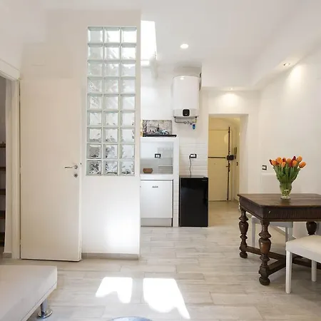 As You Feel - Teatro Valle Apartment