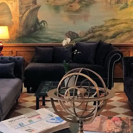 Traiano 4*