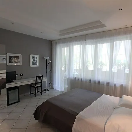 Bed & Breakfast Tre R 2*