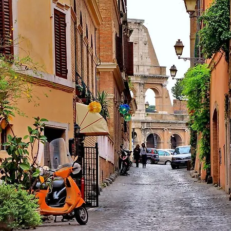 Design Apartment Paulina 300 Mt From Colosseum * Rome