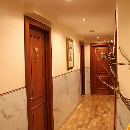 Bed & Breakfast Luxury H 2000