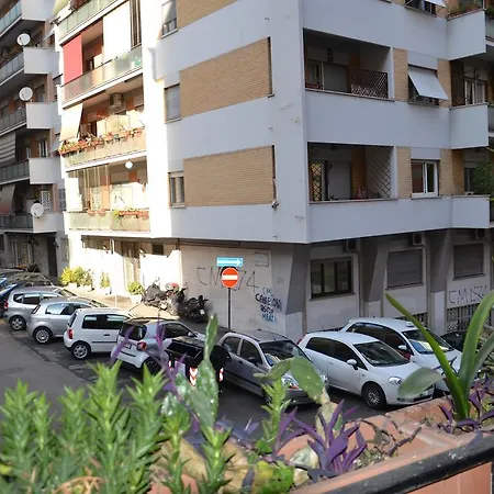 Casetta A Monteverde Holiday Holiday home Rome