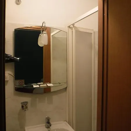 Ares Guest house 3*