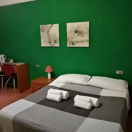 Ares Guest house