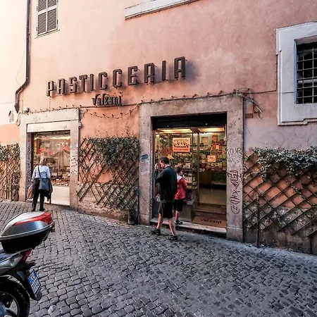 Ancient Trastevere Vespa Loft Rome