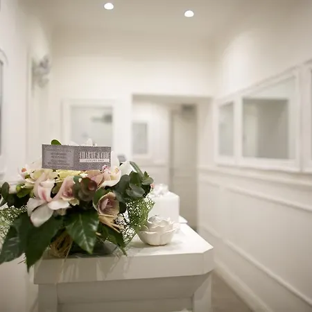 Charme & Chic 2* Rom