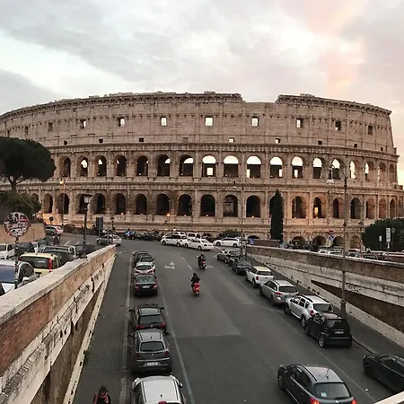 Polveriera Colosseum Apartment Rome