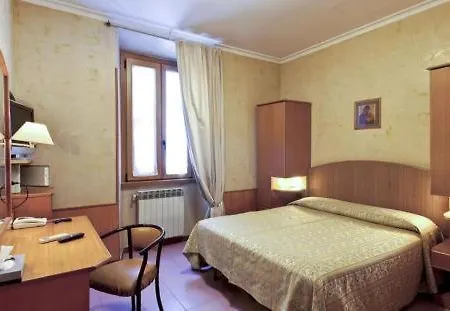Hotel Museum 3*
