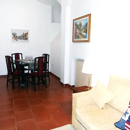 Germanico's House Bed & Breakfast Roma