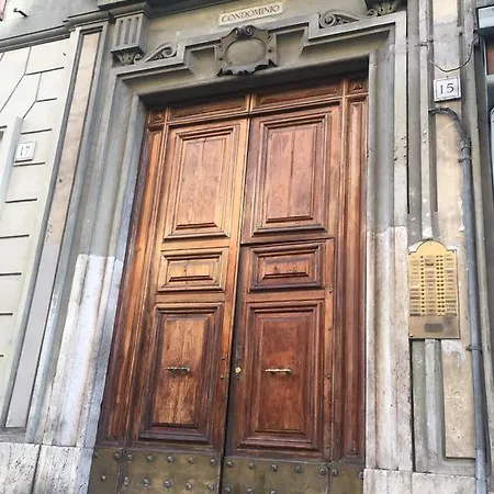 Casa de hóspedes Favola Romana - *