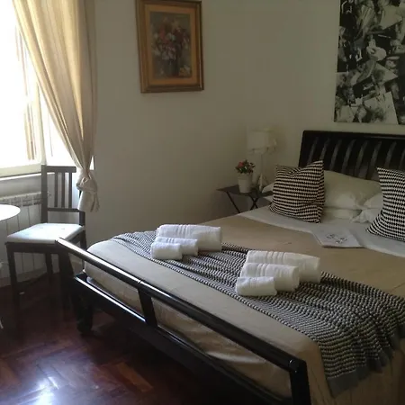 St. John Bed and breakfast 2*