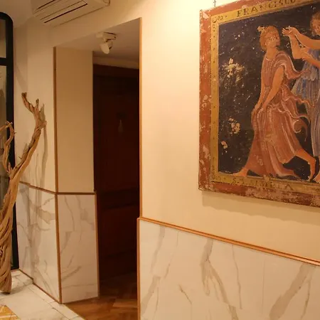 Luxury H 2000 Bed & Breakfast Rome