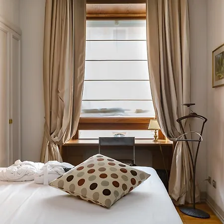Bed & Breakfast - Monti 2*