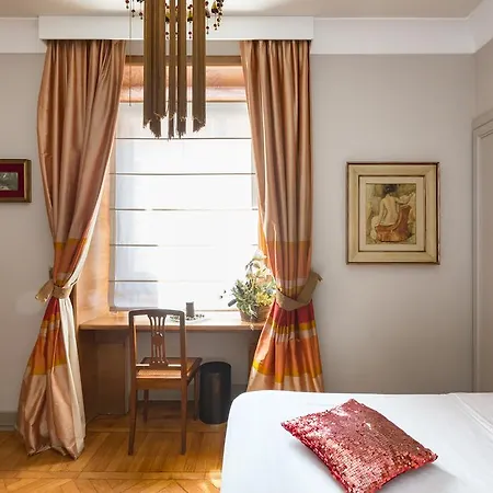 - Monti Bed & Breakfast Rome