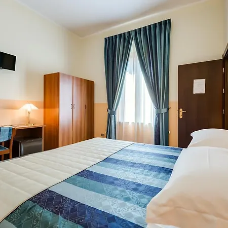 Domus Carmelitana Hotel 3*