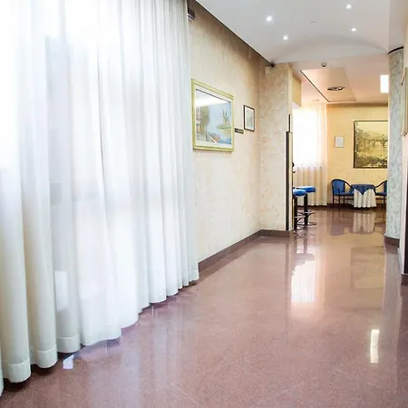 Santa Maura Hotel