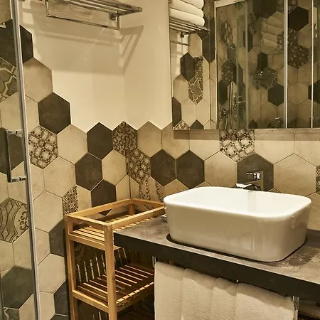 Ale & Niki'S Home Гостевой дом