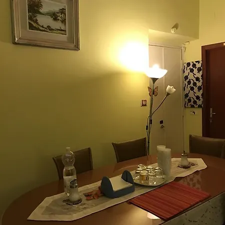 Alojamento de Acomodação e Pequeno-almoço Cappellini 2*