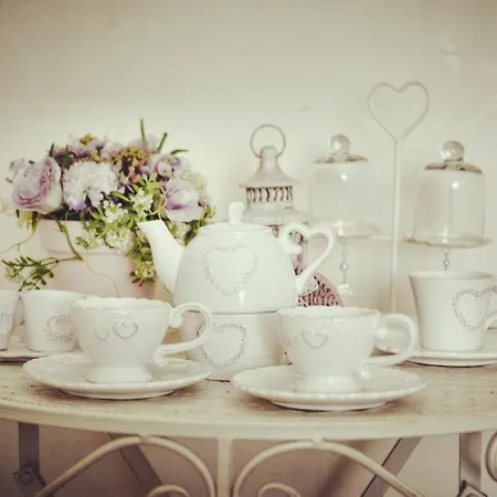 Bed & Breakfast Romantic Dreams 2*