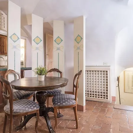 Appartement Piazza Colonna - Charme Holidays *