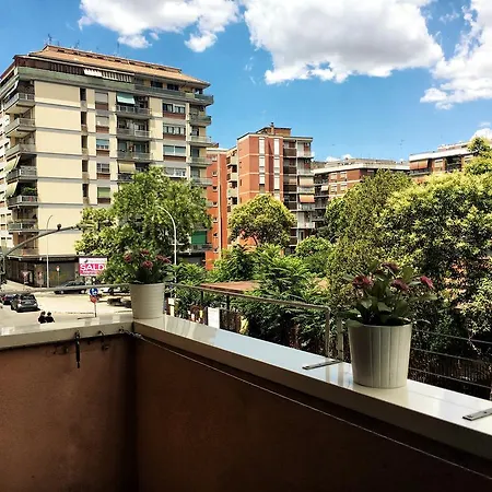 Azzurra Apartment