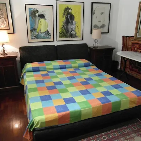 Bed & Breakfast Abitazione Pigneto 3*