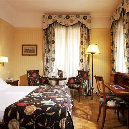 Victoria Hotel