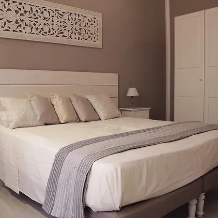 Holiday home Rhome Sweet - Trastevere