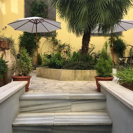 Hotel Domus Terenzio 3*