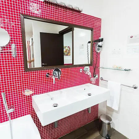 Ecohotel Hotel 3*