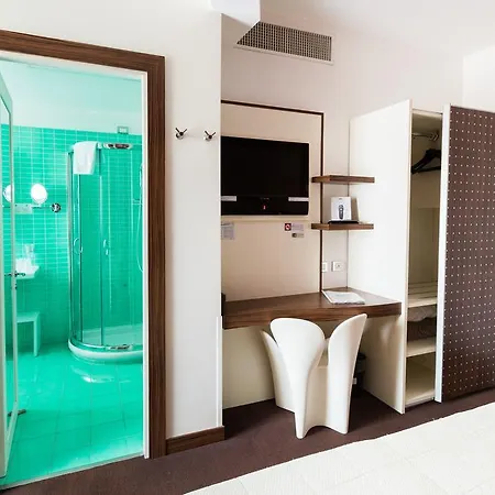 Ecohotel Hotel 3*