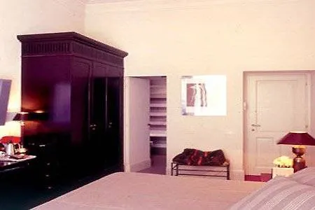 Affittacamere Casa Heberart Sistina 2*