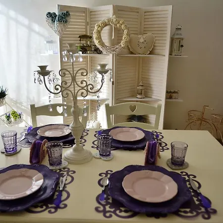 Romantic Dreams Bed & Breakfast 2*